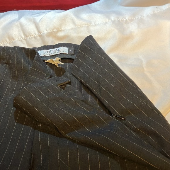 Tribal Women’s Pinstripe Pleated Dress Slacks with Side Button/Zip - Picture 4 of 5